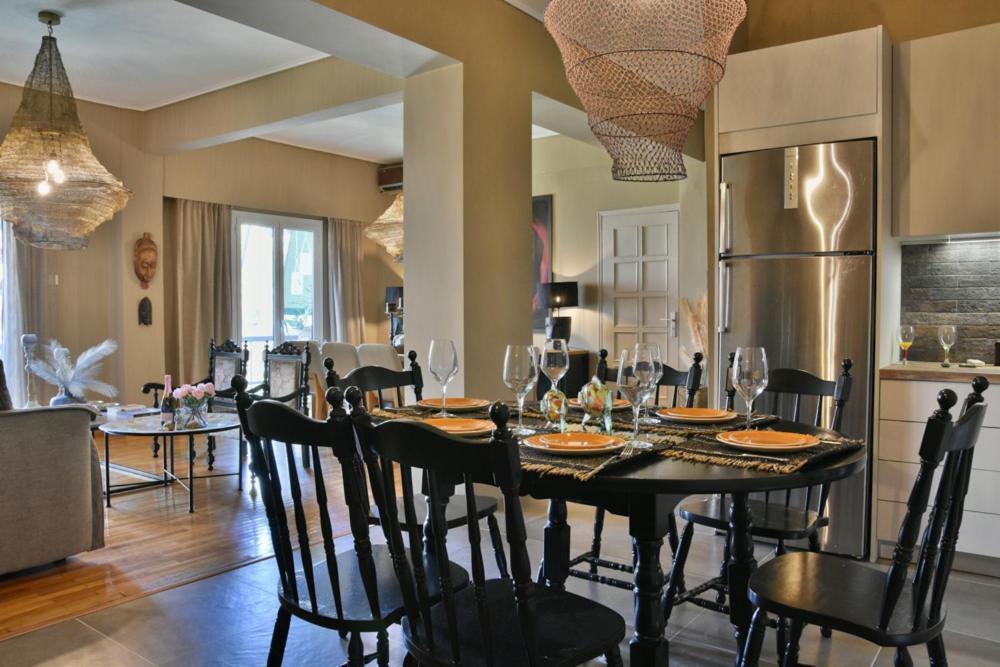 קלמאטה Pepromeno Luxury Apartment In The City Center מראה חיצוני תמונה